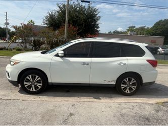 2017 Nissan Pathfinder