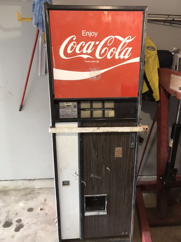 1970s Coca Cola Vending Machine for Sale in Austin, TX OfferUp