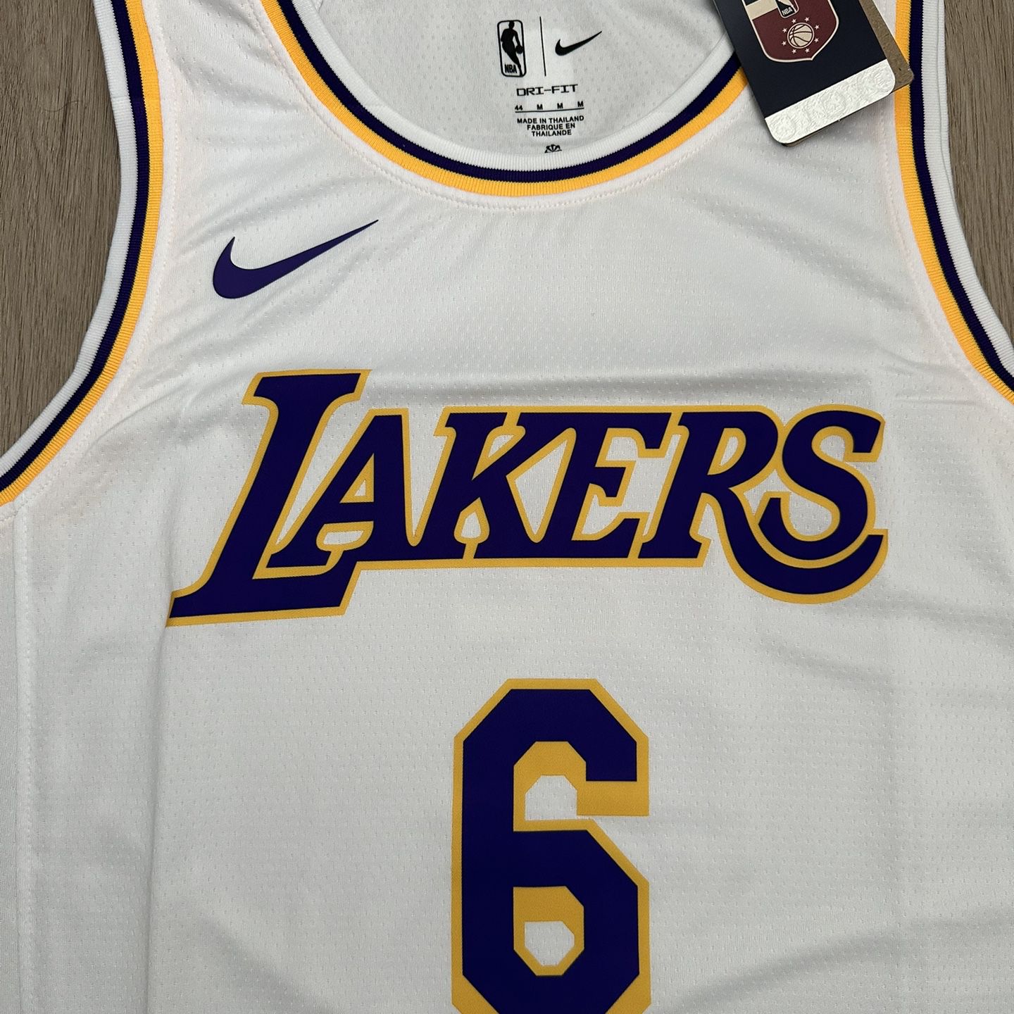 Nike LeBron James Los Angeles Lakers 2022/23 Select Series Men's Nike  Dri-FIT NBA Swingman Jersey for Sale in Las Vegas, NV - OfferUp