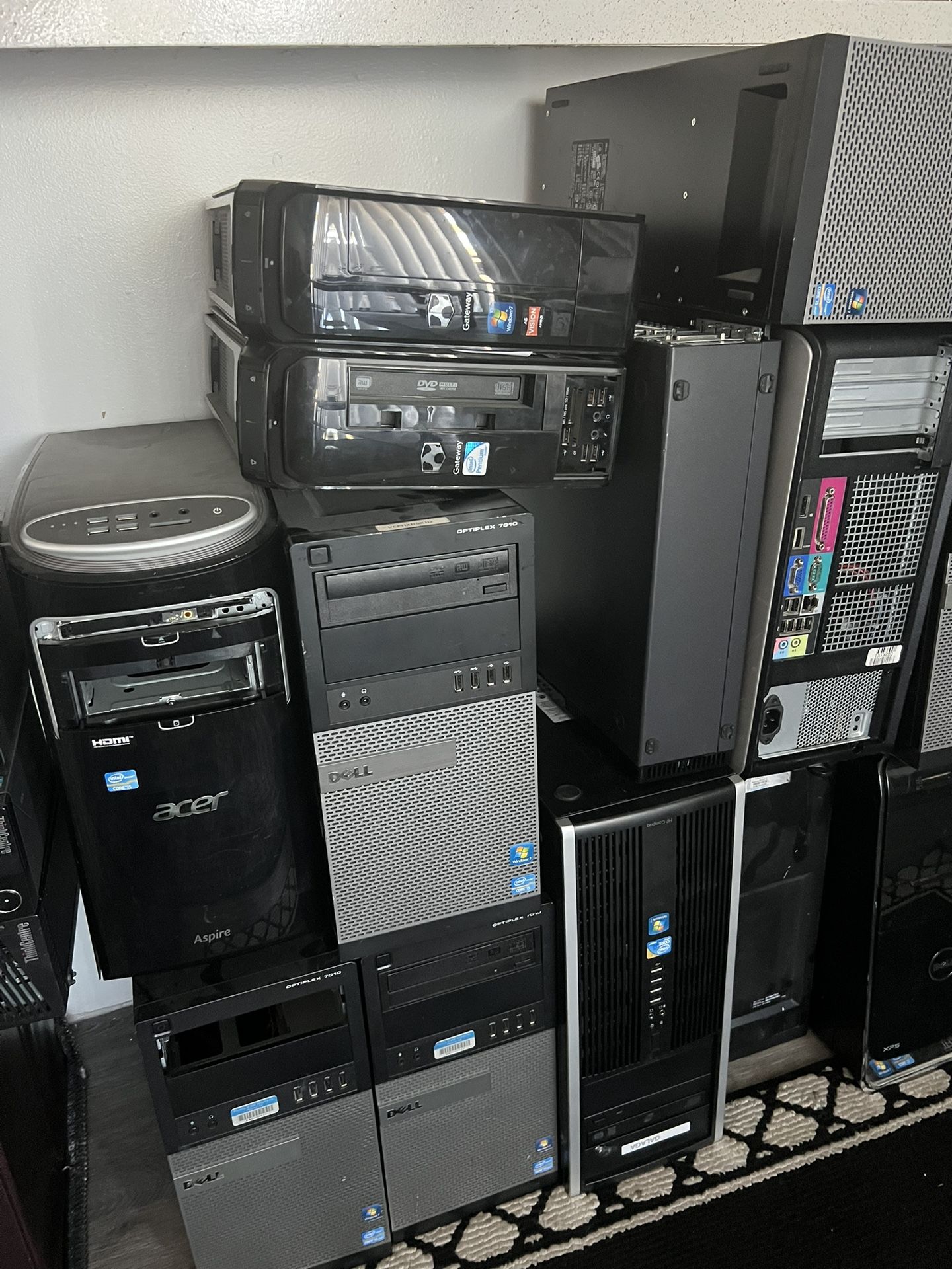 For Sale: 50 Used Computers 🖥️ Hp Dell