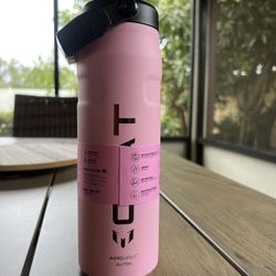 Messi x Stanley ice flow flip straw 24oz