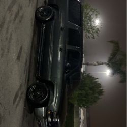 2004 Chevy Suburban