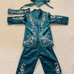 Central Asian Kazakh Kyrgyz Boys Velvet Costume with Hat – 1–2 Years Tusau Keser