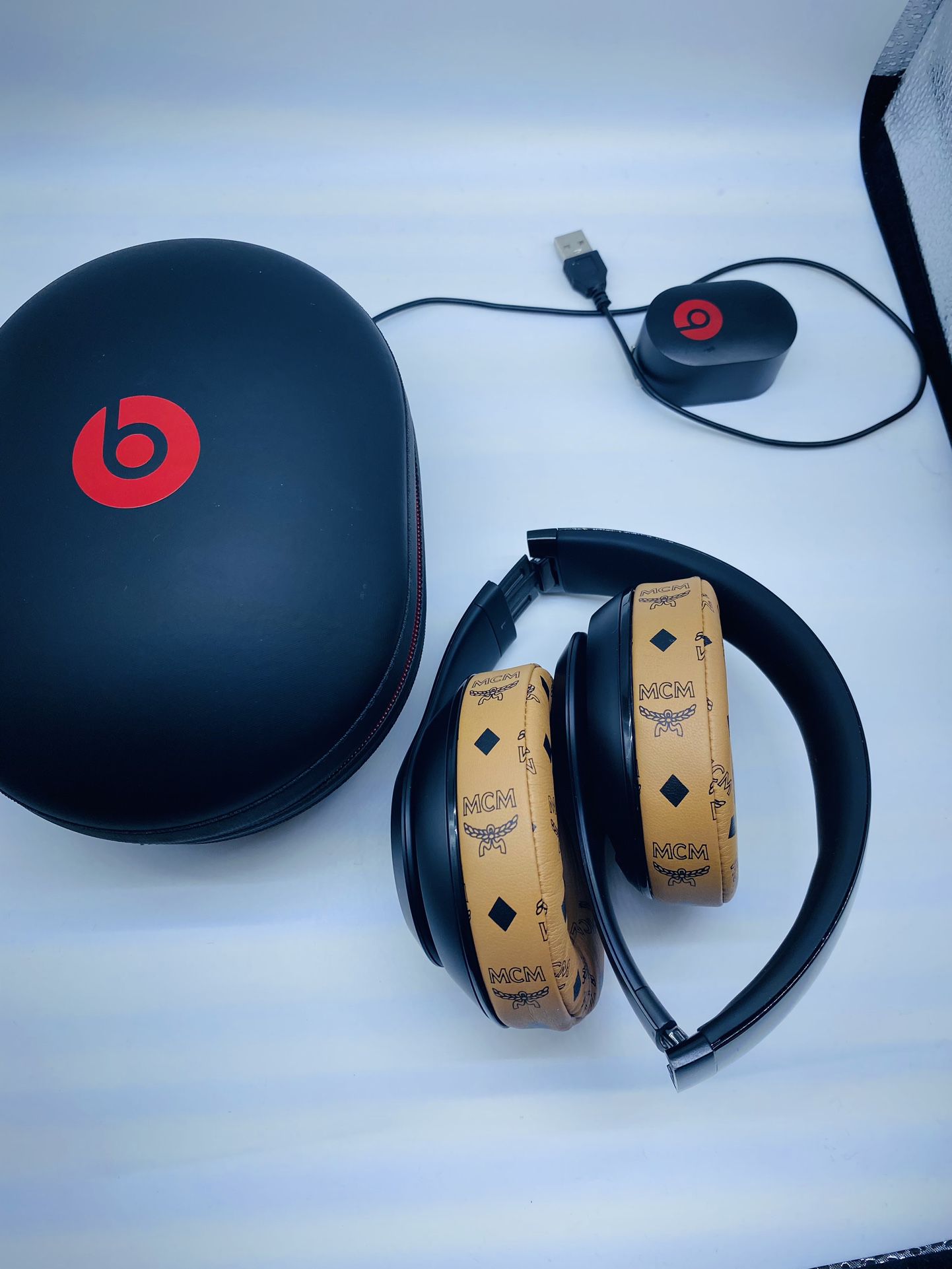 Beats By Dr Dre Tested Working Excellent  Wireless 