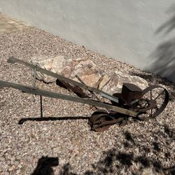 Antique Farm/Garden Equipment 