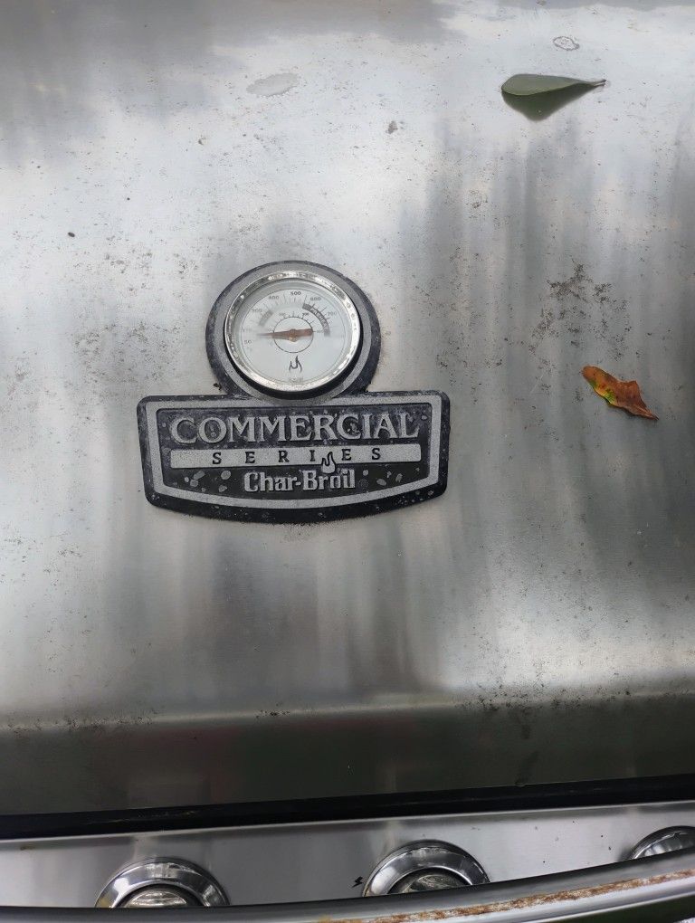 Commercial Series Charbroil Grill