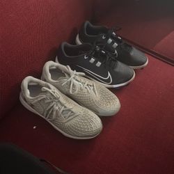 Women’s Cleats Size 10