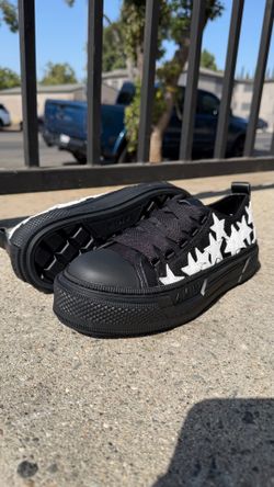 AMIRI BLACK STARS COURT LOW - BLACK / WHITE
