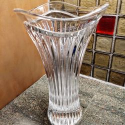 Vintage Mikasa Crystal Flower Vase