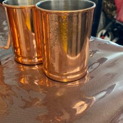 Tazas De Cobre Por Fuera 3 Está Como Nuevas Una Está Maltratado El Cobre