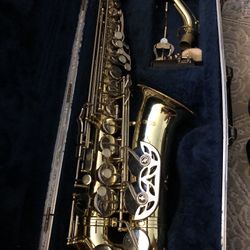 Olds Alto Saxophone Used