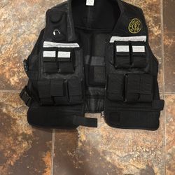 Golds Gym Weighted Vest For Workout Exercise Adjustable Up To 20 Pounds Like New