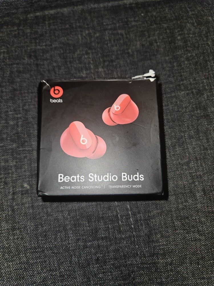 Beats Studio Buds
