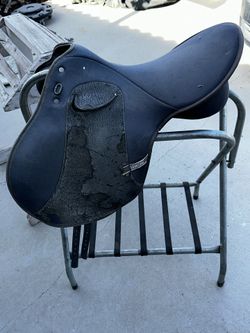 Horse Saddles  English