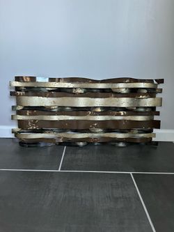 METAL WALL DECOR 36.5x17.5