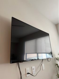Insignia 50” Tv