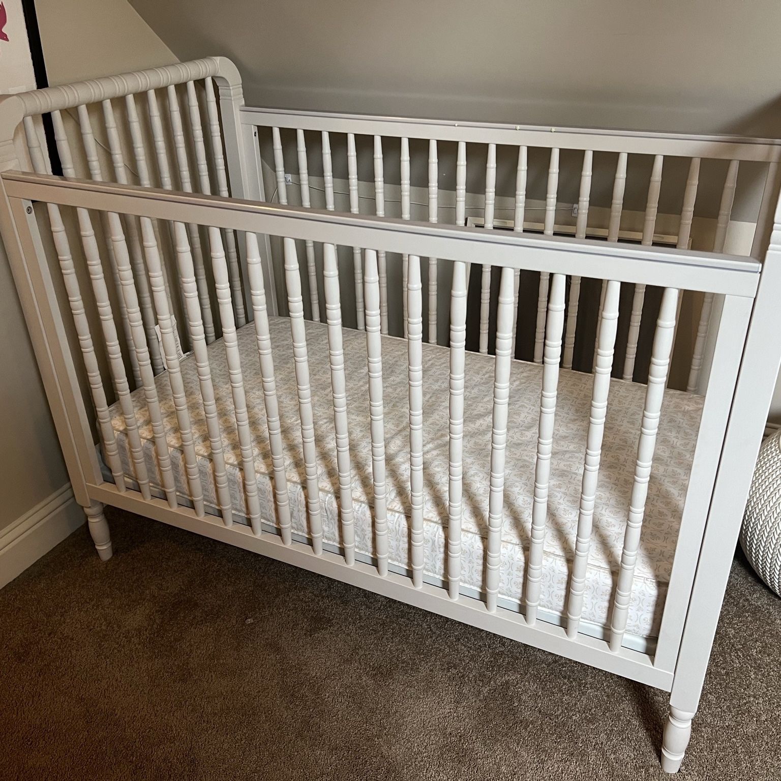 Elsie spindle convertible crib sale