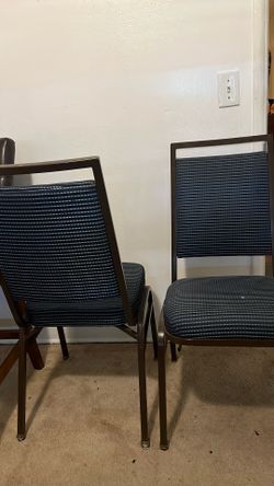 Chairs X2 