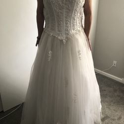 Beautiful Wedding Dress 