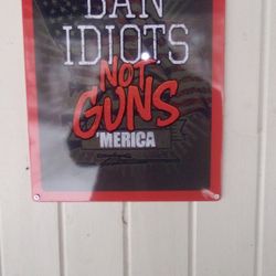 2nd Amendment Flag And Signs