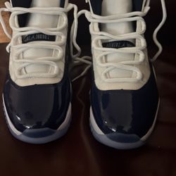 Jordan 11 Diffused Blue
