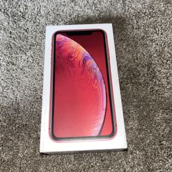 iPhone XR 64GB UNLOCKED