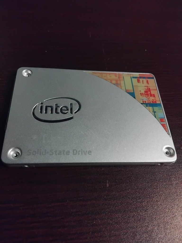 Intel SSD 530 Series 240 GB