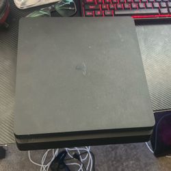 PS4 Slim