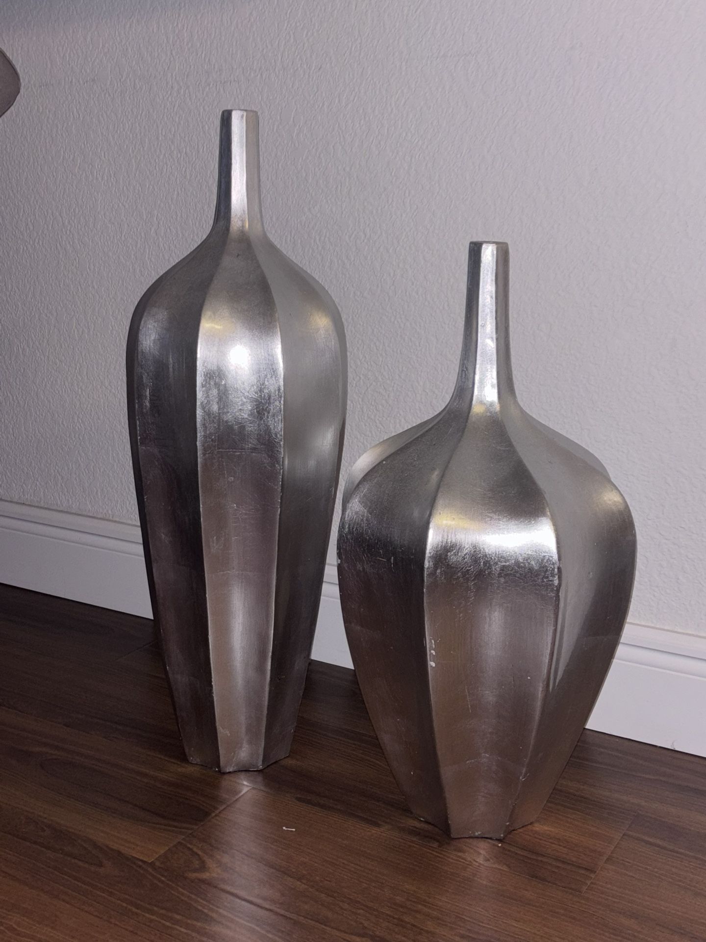 Silver Vase Set 28x7 And 23x12