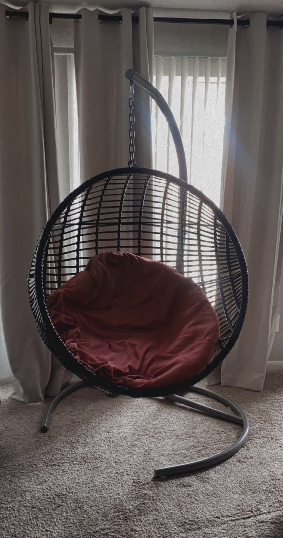 Hanging Chair W/ Metal Frame 