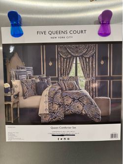 Five Queens Court Comforter Set