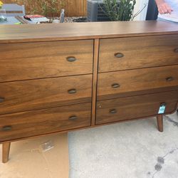 New Mid Century Dresser With Curved Corners.  Solid Wood / Oak Finish.  58x17x35H.  Free Delivery!