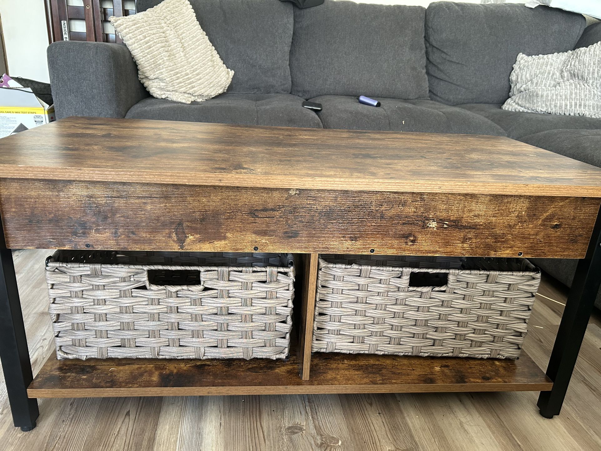 Coffee Table with storage