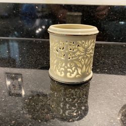 Lenox Candle Holder 2.75 x 2.75”