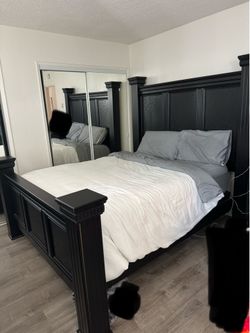 Queen size adjustable mattress frame only