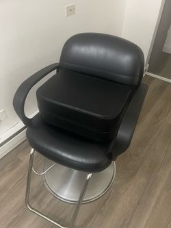 Barber chair