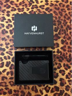 Hayvenhurst Men's Slim Metal wallet