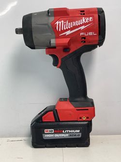 Milwaukee 1/2” Square Ring Impact Wrench