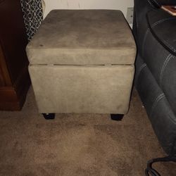 Ottoman With Storage 