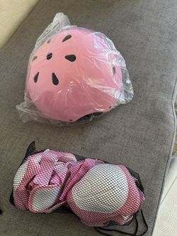 Kids Helmet With Knee & Elbow Cuffs Brand New