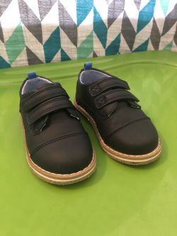 NEW Cat & Jack boy shoes