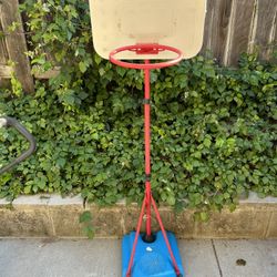 FREE toddler Basketball Hoop 
