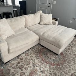 Cream Sofa w Chaise (Pillows Included) 