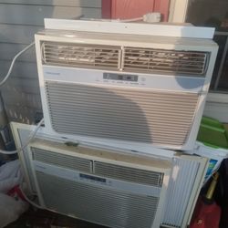 Window Unit AC With Heat