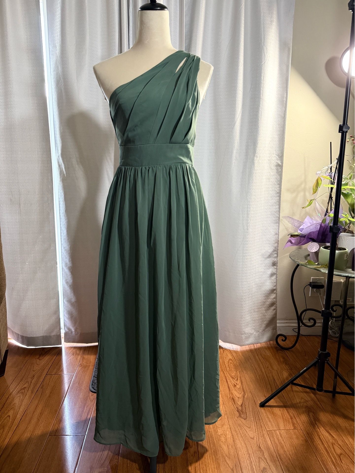 Small size formal dress
