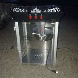 Old Midway Vintage Pop Corn Machine