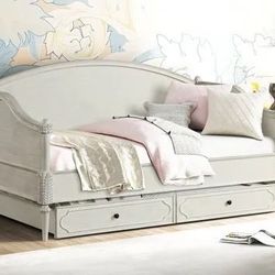 Florida Collection Full size Daybed with trundle Now 1129.00 Free Delivery 🚚