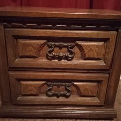 Oak End Table / Nightstand 25"W x 15" D x 22" H