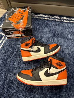 Air Jordan Retro 1 Shattered backboard Size 9.5