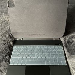 Apple iPad Wireless Keyboard And Case 